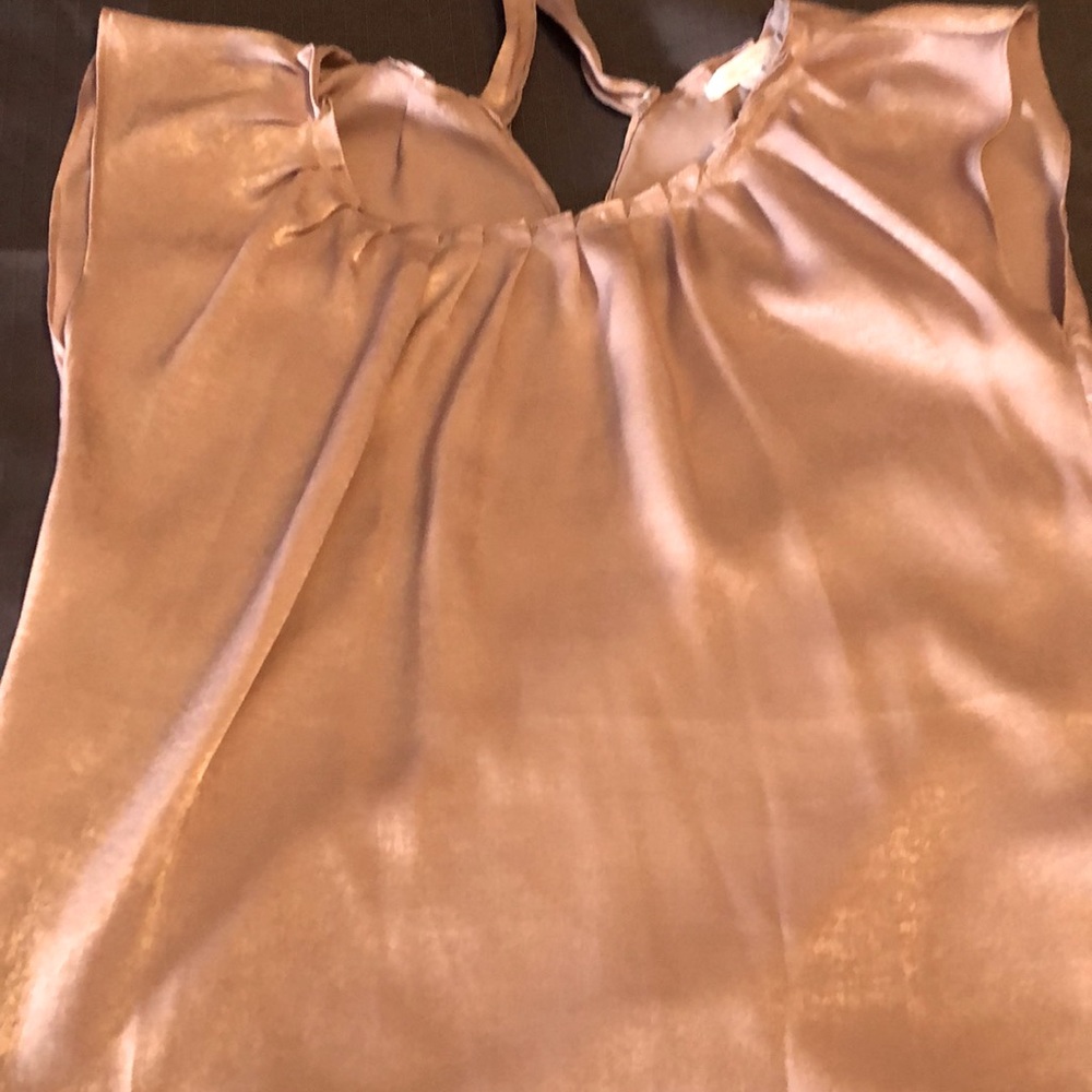 Pink sleeveless top
